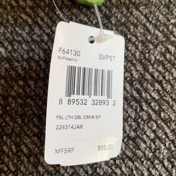 Coach - Picture 4 of 4